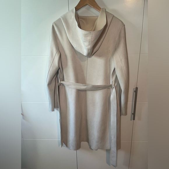 Zara Faux Suede Hooded and Belted Jacket - Picture 5 of 15